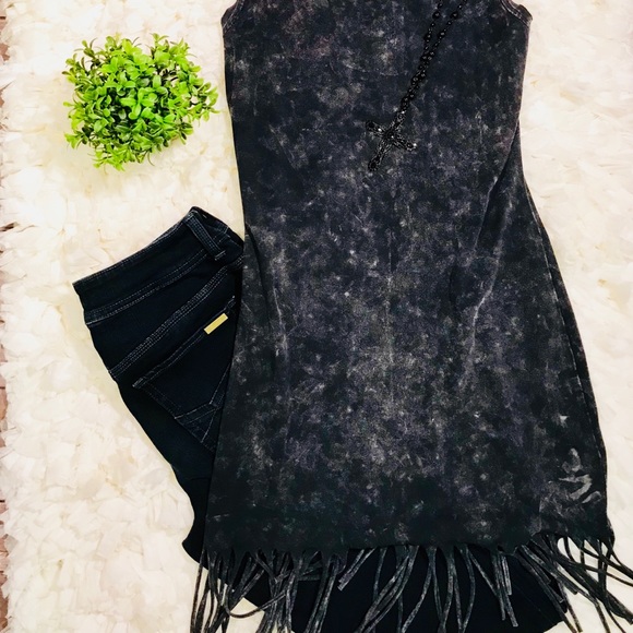 Rock & Republic ripped T. With fringe. EUC - Picture 4 of 6